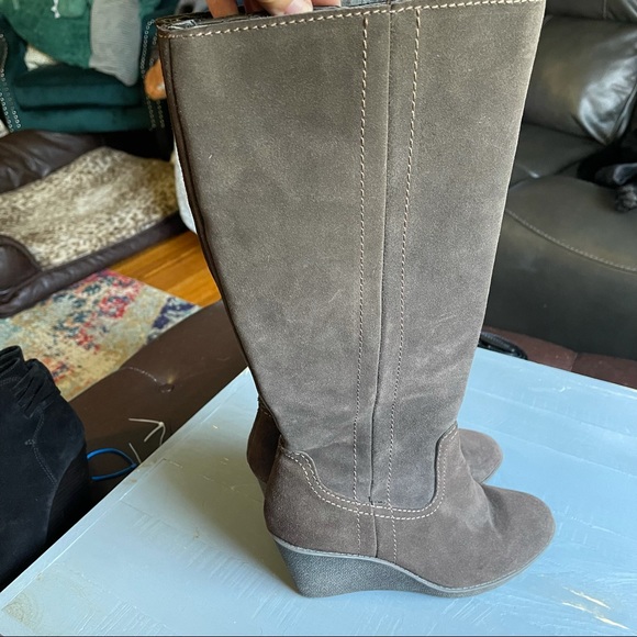 EUROSOFT by SOFFT Brown Suede Wedge Knee Boots - Picture 4 of 10